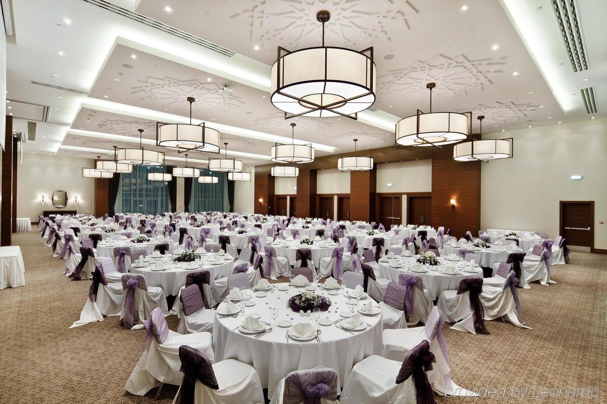 Hilton Garden Inn Μαρντίν Εστιατόριο φωτογραφία